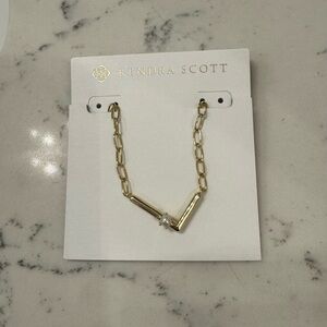 Kendra Scott Freshwater Pearl Gold Chain Necklace Letter “L”